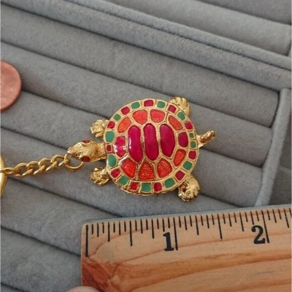 Gold tone Turtle With Colorful Shell Keychain/charm - Picture 5 of 7